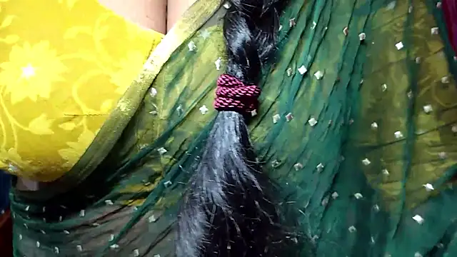 Snapshot of samyukthapuretelugu chatting on March 8, 2026, 4:49 am samyukthapuretelugu online show from March 8, 2026, 4:49 am