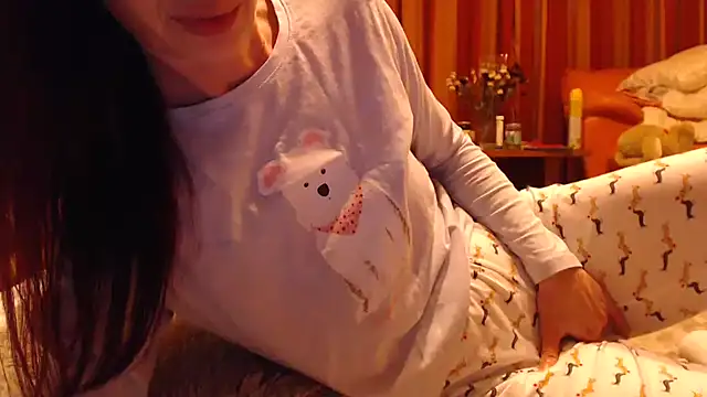 Snapshot of LovelyAndraGirl chatting on May 16, 2026, 8:19 pm LovelyAndraGirl online show from May 16, 2026, 8:19 pm