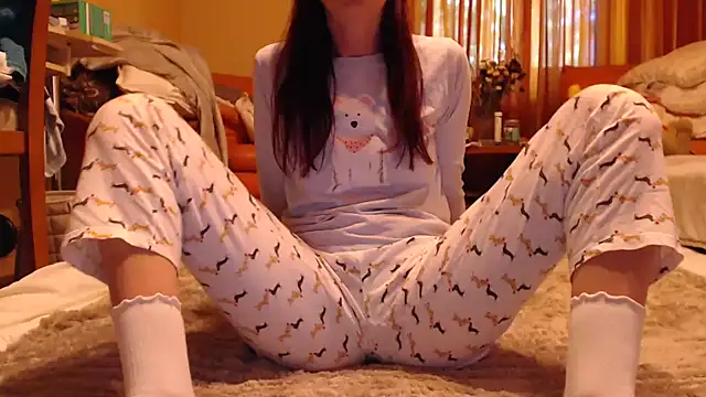 Snapshot of LovelyAndraGirl chatting on May 17, 2026, 12:05 pm LovelyAndraGirl online show from May 17, 2026, 12:05 pm