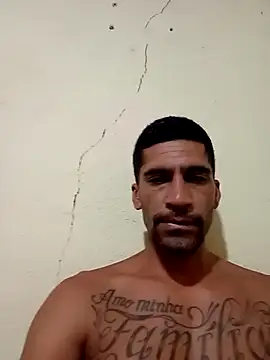 adriabis013 online show from January 12, 2026, 10:14 pm