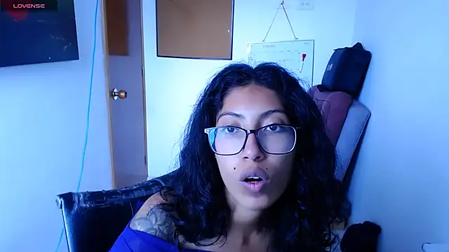 Snapshot of sofia_rosse4 chatting on February 17, 2026, 9:12 pm sofia rosse4 online show from February 17, 2026, 9:12 pm