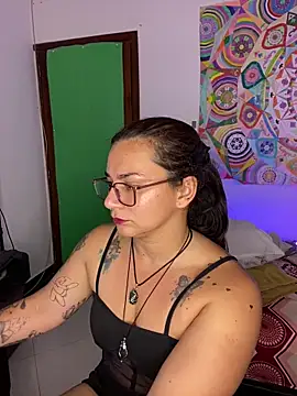 Snapshot of Amarantha_666 chatting on June 18, 2026, 10:37 pm Amarantha 666 online show from June 18, 2026, 10:37 pm