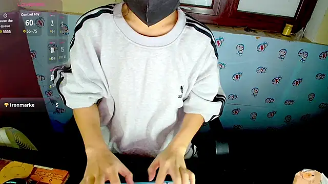 Snapshot of __Saphia__ chatting on November 6, 2025, 4:27 am Saphia online show from November 6, 2025, 4:27 am