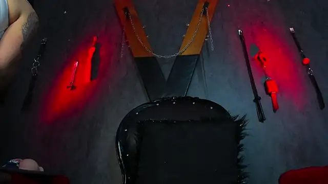 CharlotteScotte online show from March 15, 2025, 2:34 pm