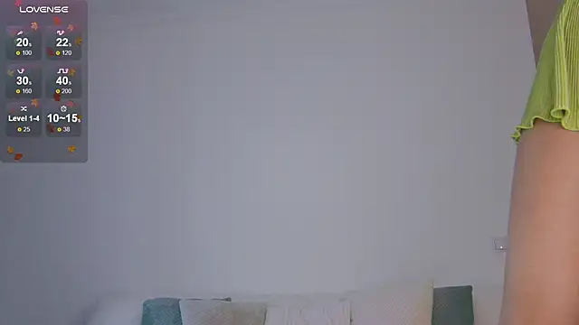 LilyRoselyn online show from October 29, 2025, 5:34 pm