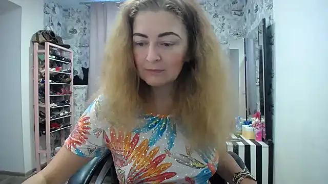 Helen1974 online show from July 26, 2026, 11:50 am