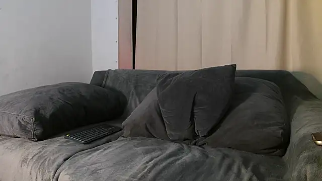 AndrewMartinez online show from May 20, 2026, 12:51 am