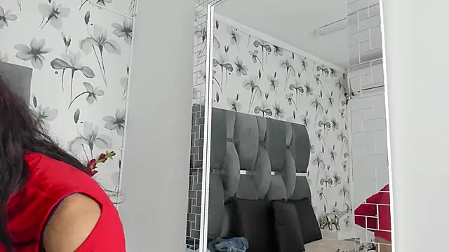 Ehotloveaxxx online show from December 15, 2025, 1:28 pm