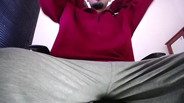 zacwatson  online show from May 26, 2026, 2:37 pm