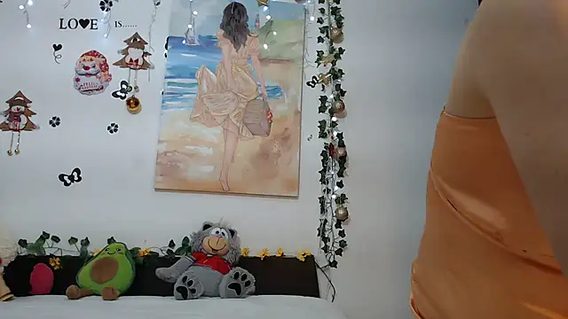 Snapshot of malusexy33 chatting on December 16, 2024, 5:06 am malusexy33 online show from December 16, 2024, 5:06 am