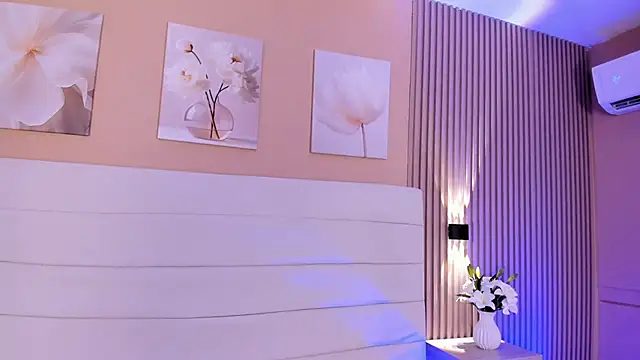 Lilly 2809  online show from March 27, 2026, 4:10 am