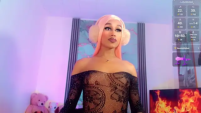  ChanellR  online show from October 22, 2025, 11:03 pm