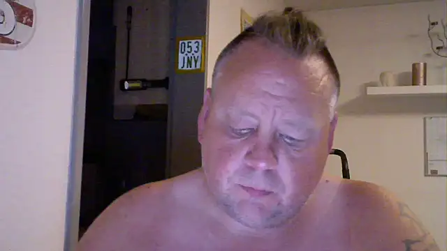 Snapshot of pimmelmann3 chatting on June 16, 2026, 8:42 pm pimmelmann3 online show from June 16, 2026, 8:42 pm