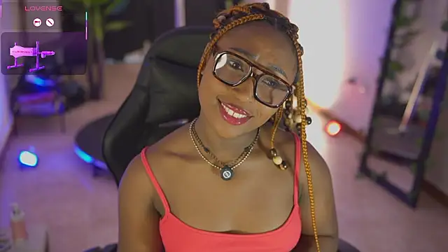 EmmaSanzz  online show from March 5, 2026, 11:51 am