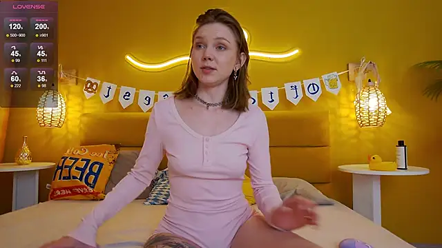 lessysweety online show from September 22, 2025, 3:01 am