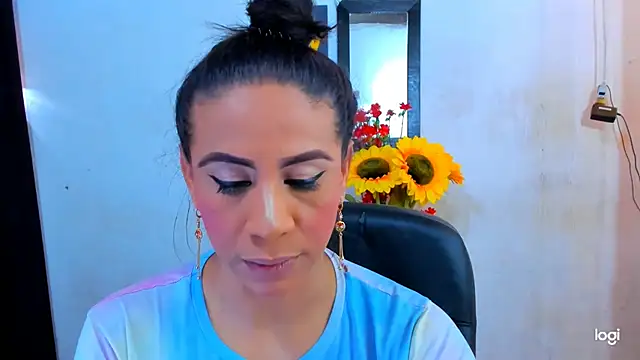 juanblakbigcock online show from April 10, 2026, 4:03 pm