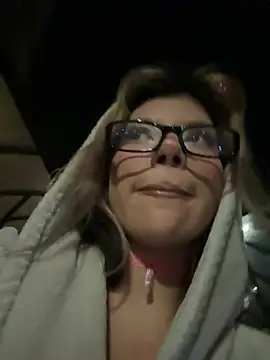 jackelinuh online show from March 23, 2026, 11:26 pm