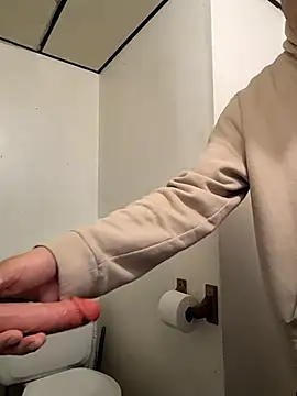 KinkyDesires online show from March 1, 2026, 9:15 pm