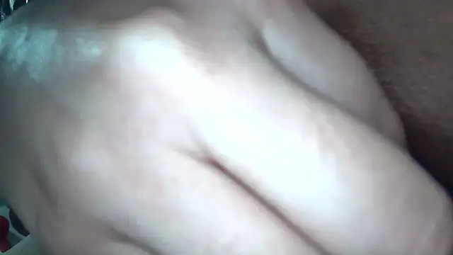 white sexy  online show from January 13, 2026, 11:14 am