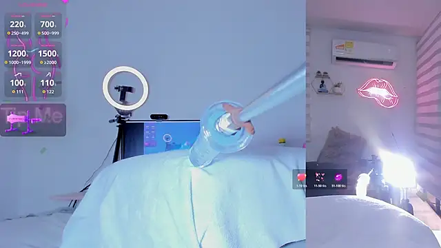 Abigail Girl   online show from February 14, 2026, 5:35 pm