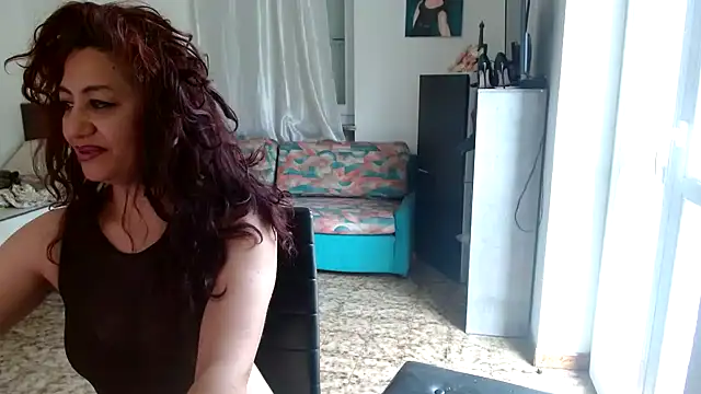 danasantoreal online show from April 14, 2026, 7:46 am