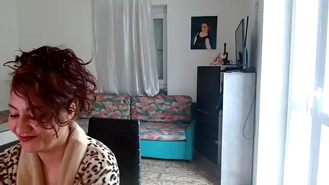 danasantoreal online show from April 11, 2026, 7:56 am