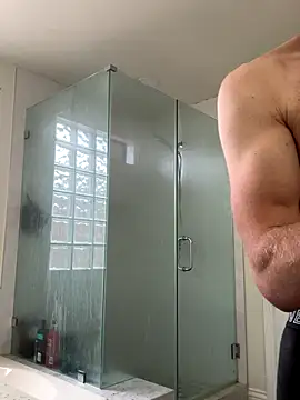 El Gizmo online show from November 13, 2025, 5:39 pm