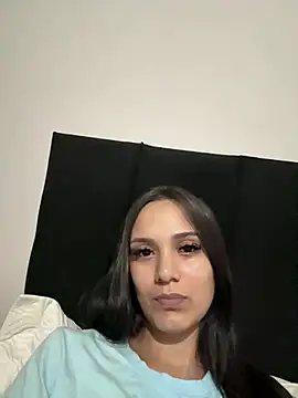 Snapshot of CussedLame chatting on March 18, 2026, 12:47 am CussedLame online show from March 18, 2026, 12:47 am