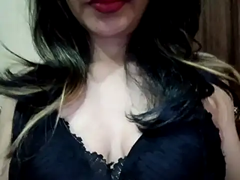 Snapshot of Jatti_punjab_di chatting on December 6, 2024, 8:53 am Jatti punjab di online show from December 6, 2024, 8:53 am