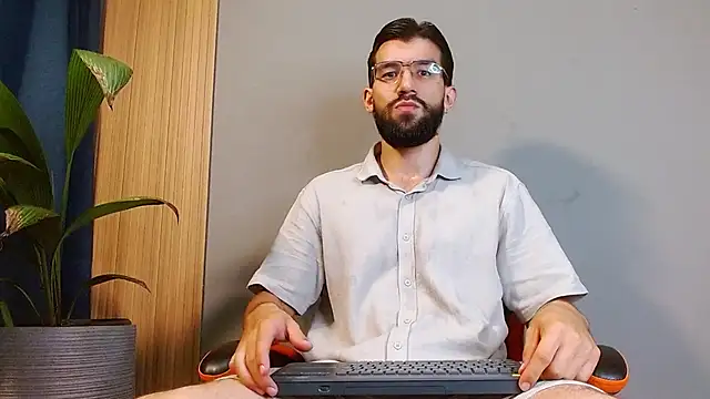 Mr WhiteCock online show from September 18, 2025, 10:57 pm