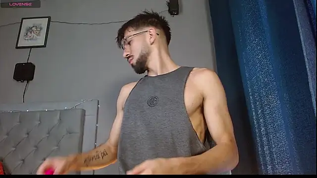 Mr WhiteCock online show from March 16, 2025, 3:17 pm