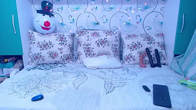 demiemorre online show from December 20, 2025, 4:59 am