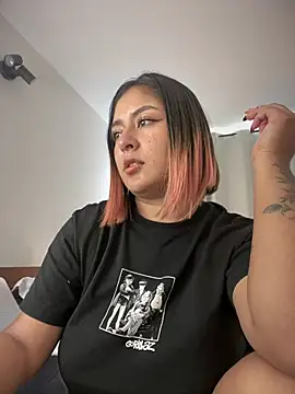 Rae Lil White online show from February 16, 2025, 9:49 pm