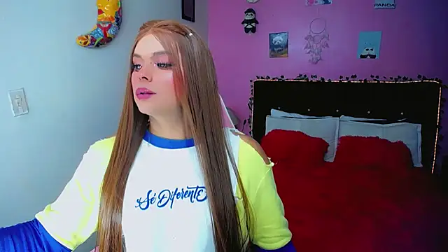 SweetKim21 online show from June 17, 2026, 5:18 am