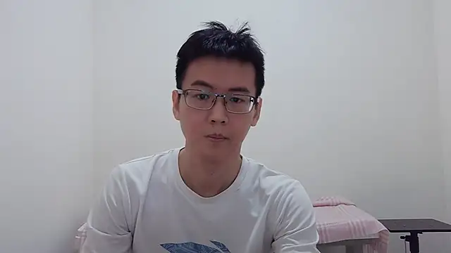 Snapshot of ori6 chatting on July 5, 2026, 9:05 am ori6 online show from July 5, 2026, 9:05 am