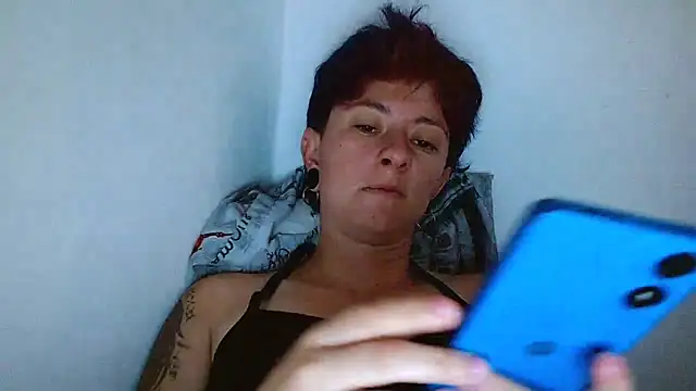 Snapshot of tomboyblue chatting on April 26, 2026, 7:22 pm tomboyblue online show from April 26, 2026, 7:22 pm