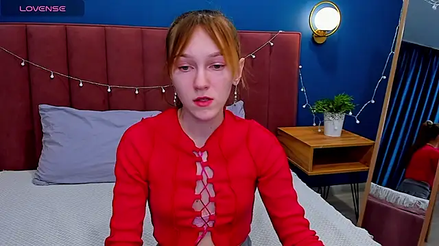 VanillaKelly online show from January 24, 2025, 5:10 am