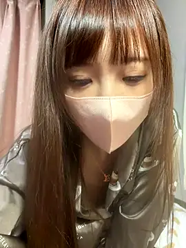 shihori s2 online show from December 14, 2025, 5:24 am