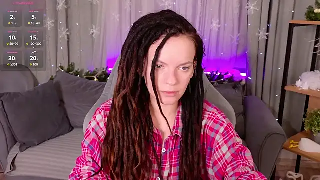 CoreyJane online show from December 19, 2025, 5:21 am