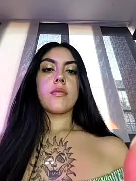 Snapshot of Mazikeen-- chatting on February 15, 2026, 10:52 pm Mazikeen-- online show from February 15, 2026, 10:52 pm