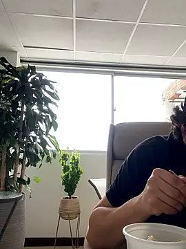 Snapshot of DanielGomez9 chatting on September 23, 2025, 5:20 pm DanielGomez9 online show from September 23, 2025, 5:20 pm