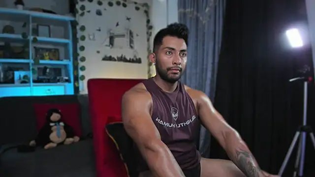 Couple muscle1 online show from October 20, 2025, 8:53 pm