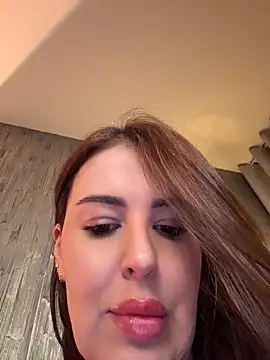 Snapshot of Eva_Gonzalez chatting on June 30, 2026, 11:27 pm Eva Gonzalez online show from June 30, 2026, 11:27 pm