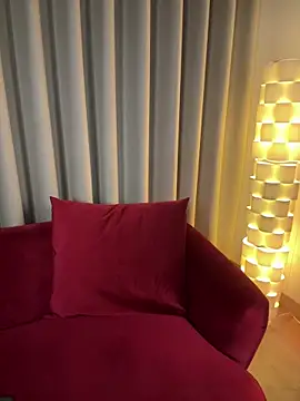 Snapshot of Eva_Gonzalez chatting on December 18, 2025, 12:27 am Eva Gonzalez online show from December 18, 2025, 12:27 am