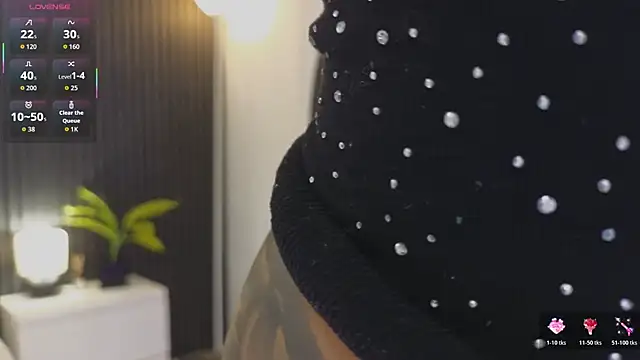 Madiee Rhea online show from March 26, 2026, 8:51 pm