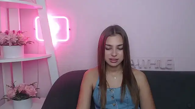 MilanaAngelAs online show from November 3, 2025, 5:45 am