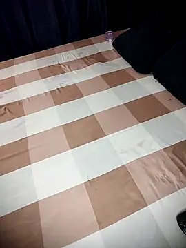 Snapshot of KikiLovesD chatting on September 16, 2025, 10:38 am KikiLovesD online show from September 16, 2025, 10:38 am