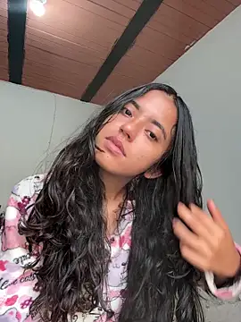 ViolettaSummer online show from April 2, 2026, 12:12 pm