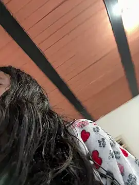 ViolettaSummer online show from April 14, 2026, 11:26 am