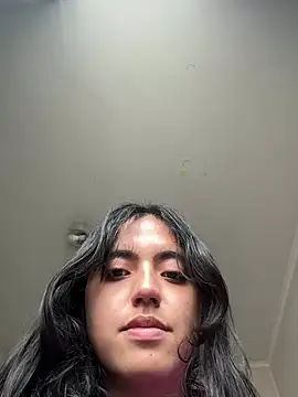 Snapshot of ViolettaSummer chatting on July 18, 2026, 8:17 pm ViolettaSummer online show from July 18, 2026, 8:17 pm